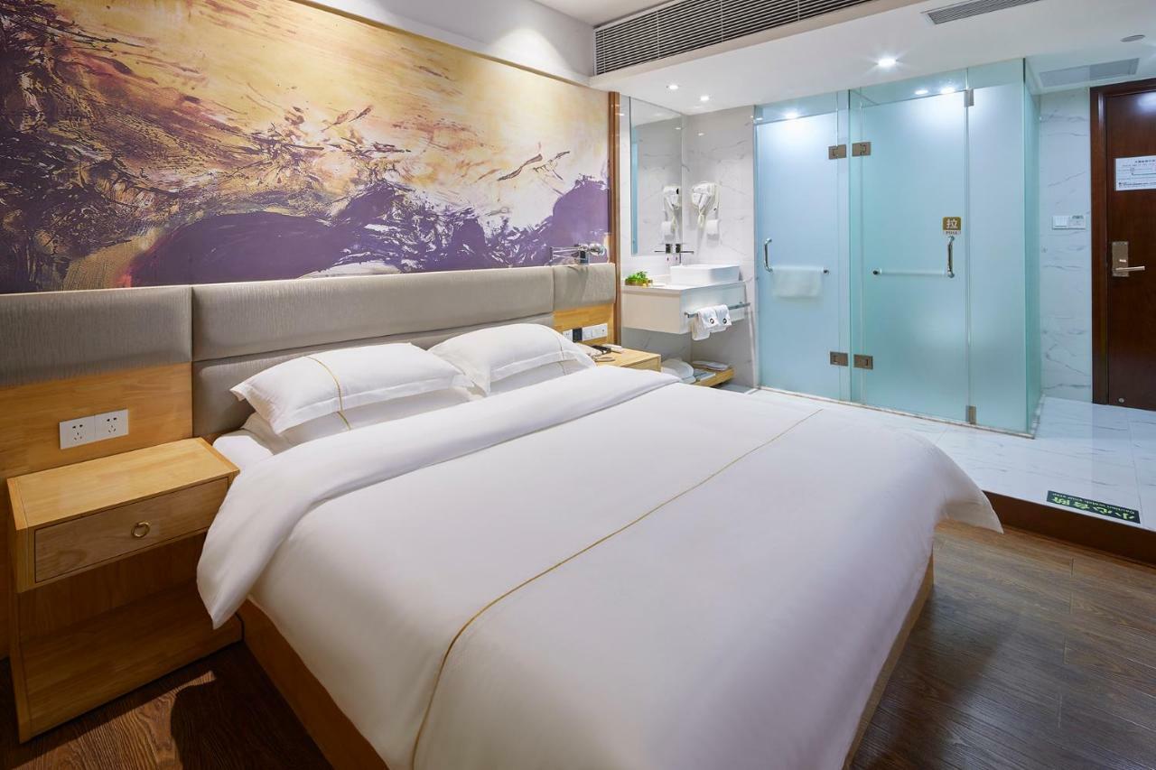 Insail Hotels Airport Road Гуанджоу Екстериор снимка